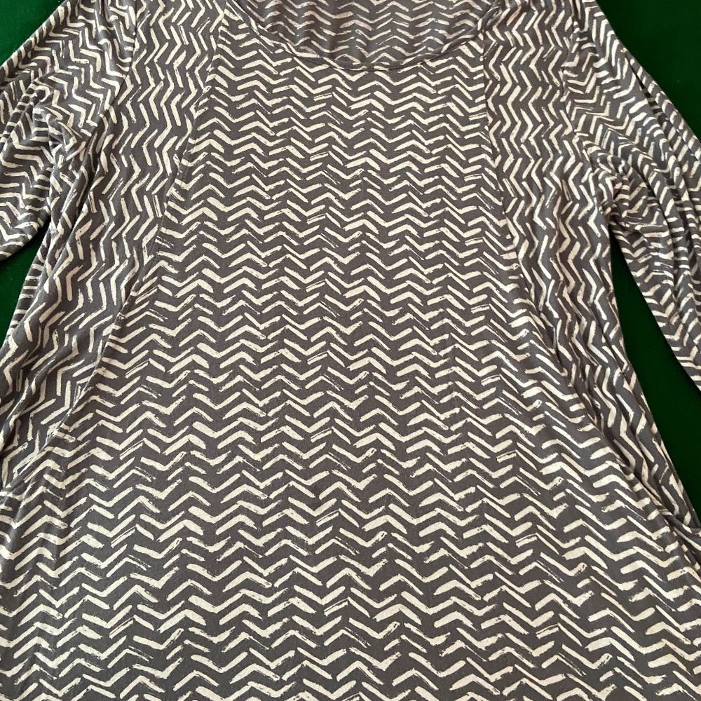 Very soft comfy tunic with pockets!